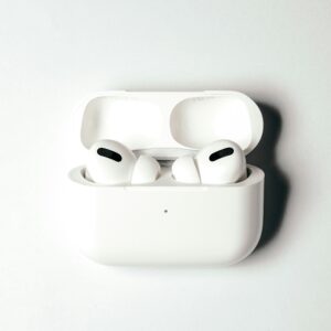 Apple AirPods 4 Wireless Earbuds