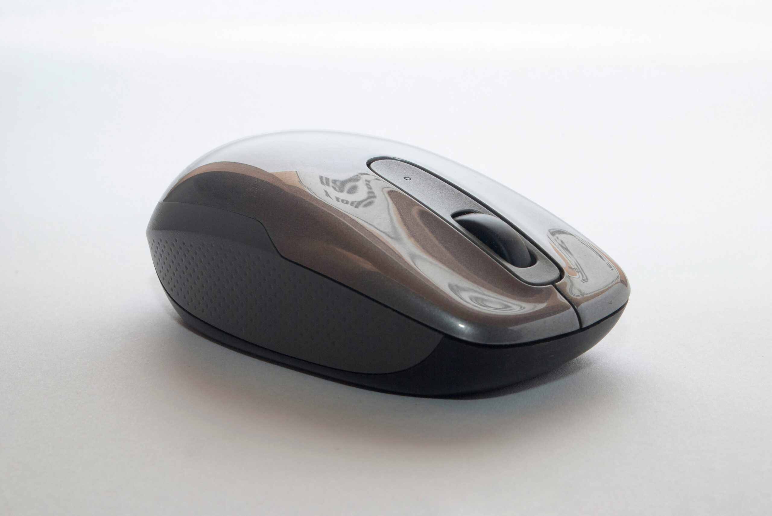 HP Wireless Mouse - Image 3